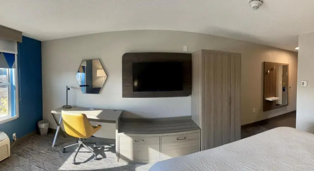 Двухместный номер Standard Holiday Inn Express & Suites Marquette by IHG