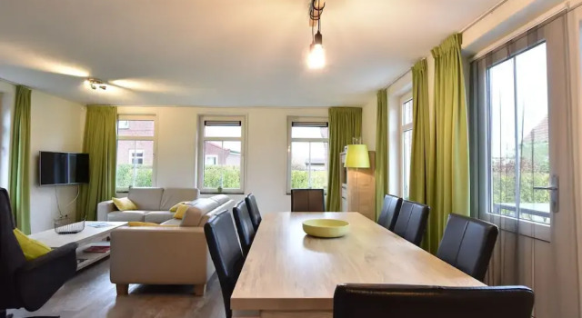 Modern Holiday Home in Breskens With Terrace, Забронировать Отель Брескенс Zeeuws-Vlaanderen