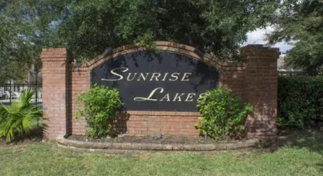 Mark's Sunrise Lakes Villa, Book Villa Hoteller i Four Corners med pool, Swimmingpool