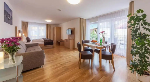 Двухместный номер Superior с балконом Seehotel BelRiva