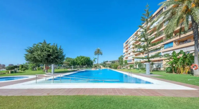 Apartamento La Torre 1337 Precioso, moderno y con piscina