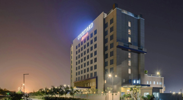 Courtyard by Marriott Surat
