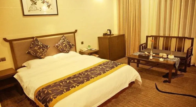 Huanglong Impression Hotel, Boek Hotel Hotels in Chengdu met parkeren, Parkeren