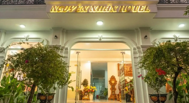 Nguyên Nhân Hotel
