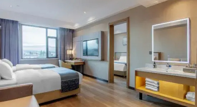 Люкс Tekes  Tianwo Hotel (Taiji Tan Branch, Bagua City Center)