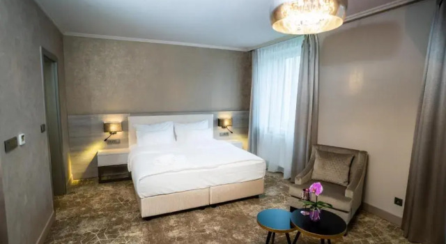 Номер Deluxe HOTEL EUROPA