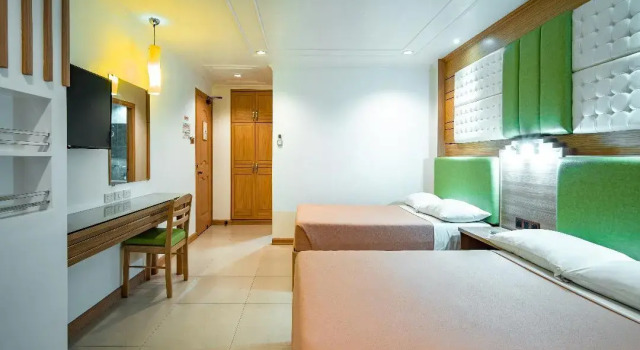 Номер Economy Paladin Hotel