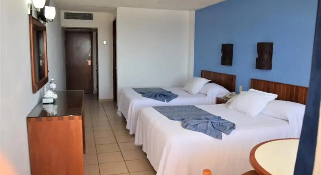 Двухместный номер Standard Costa de Oro Beach Hotel