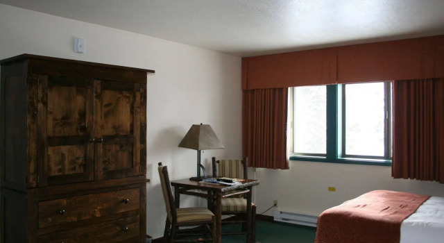 Teewinot Lodge by Grand Targhee Resort, Book Ferieresort Hoteller i Michigan med parkering, Parkering
