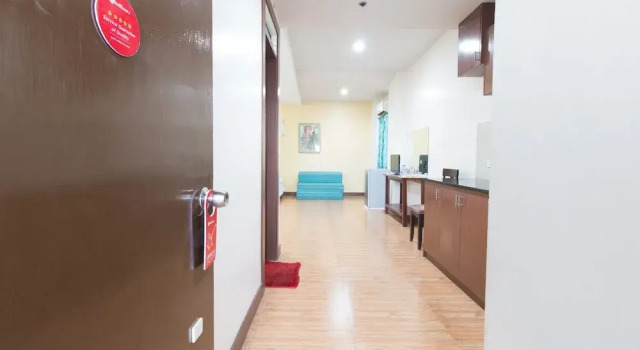 Zdb Condotel by RedDoorz