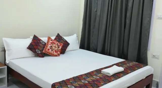 Luxe suite USC Homestay