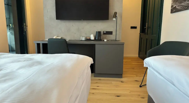 Трёхместный номер Business Jan Maria Hotel