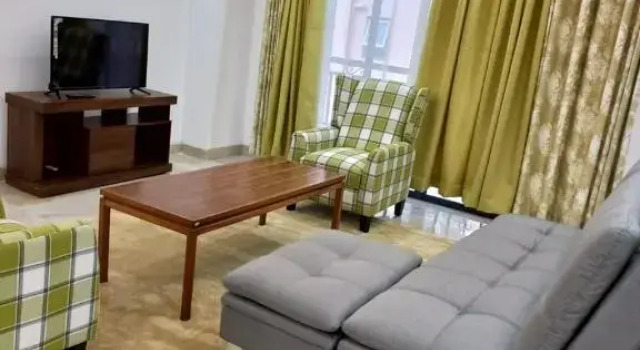 Good Guest RM 3 Sharing Living and Kitchen USD33, Book Guesthouse Hotels in Nairobi with a Pool, Swimming Pool
