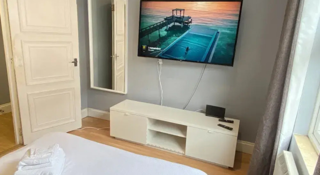 Impeccable 2-bed Apartment in Central London