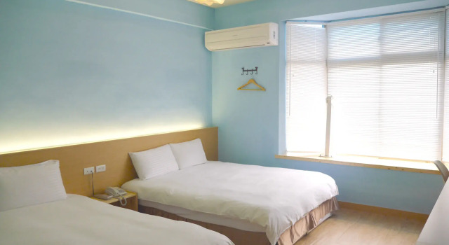 Young Motel