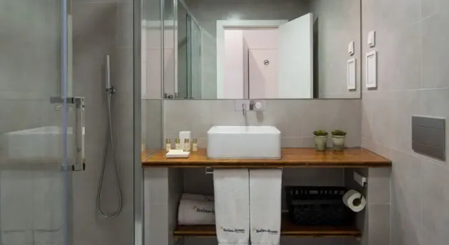 Двухместный номер Comfort Bica FLH Suites