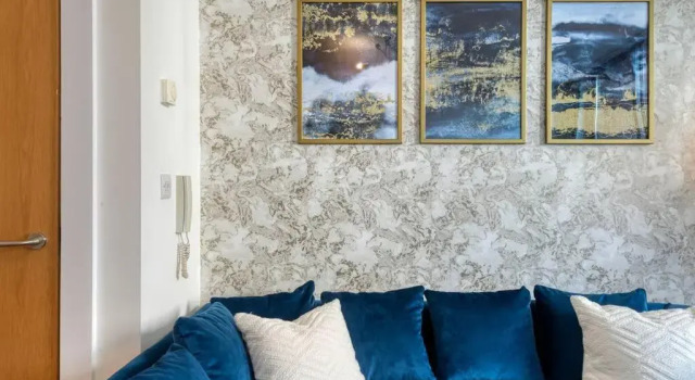 Апартаменты City Centre Apartment - Ideal for longer stays