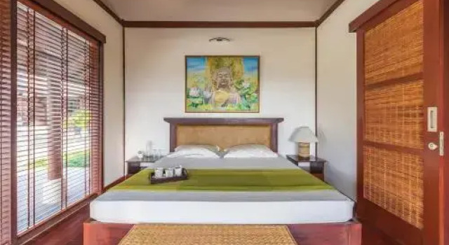 Jades Ambrosia by Vista Rooms