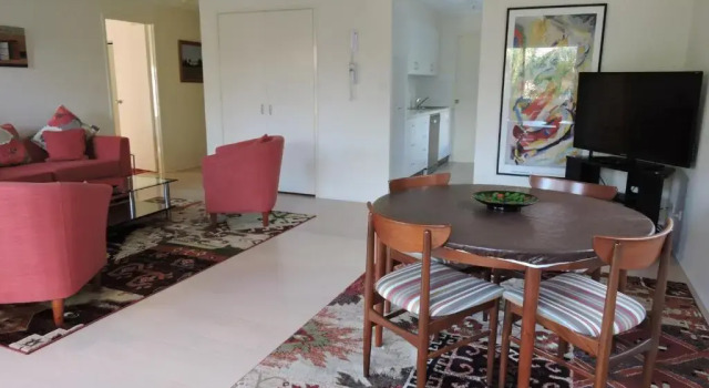 Апартаменты Bayview Beach Holiday Apartments