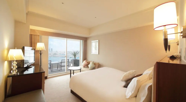 Двухместный номер Standard with East view Kobe Meriken Park Oriental Hotel