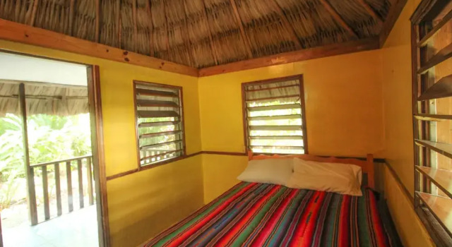 Cohune Palms River Cabanas, Rezerwuj Hotel Bullet Tree Falls Cayo