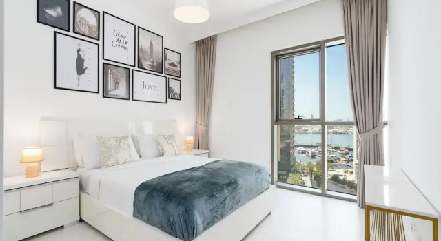 Lux BnB Creek Side 18, Забронировать Отель «постель и завтрак» Отели Дубая с парковкой, Парковка