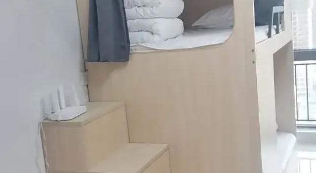 Мужская капсула Tongguang Hostel (Linyi Olympic Sports Center)