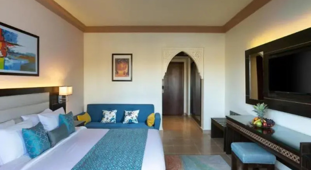 Двухместный номер Deluxe с видом на бассейн Pickalbatros Palace - Aqua Park Hurghada