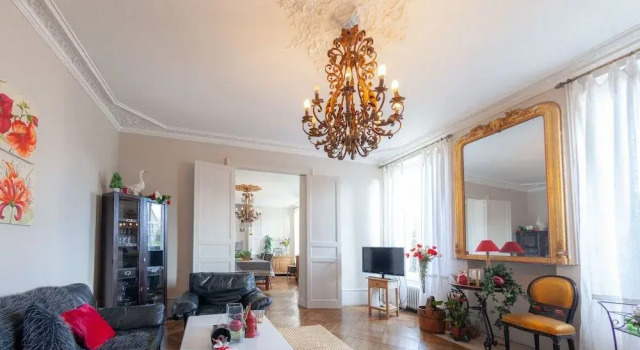 Le Jardin des Lys, Book Hotel Gemmelaincourt 