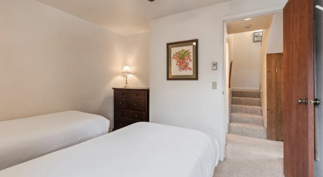Snow Flower 130 2 Bedroom Condo by RedAwning