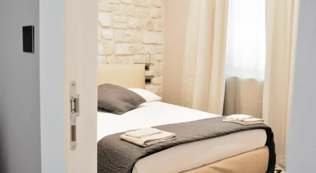 Olivia Rooms Eurialo