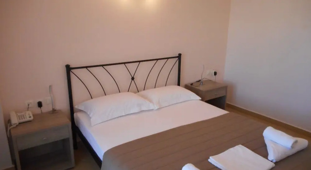 Двухместный номер Standard с балконом Anesis Hotel
