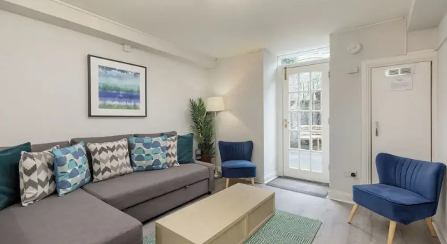 Апартаменты с 3 комнатами Destination Edinburgh Apartments- Southside Apartments