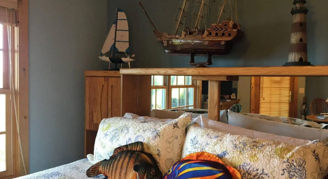 The Torch Lake Bed and Breakfast, Buchen Sie Bed & Breakfast SPA-Hotels in Central Lake, SPA