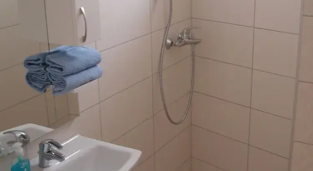 Rooms Andrijana, Забронировать Отель Отели Региона Дубровника с парковкой, Парковка