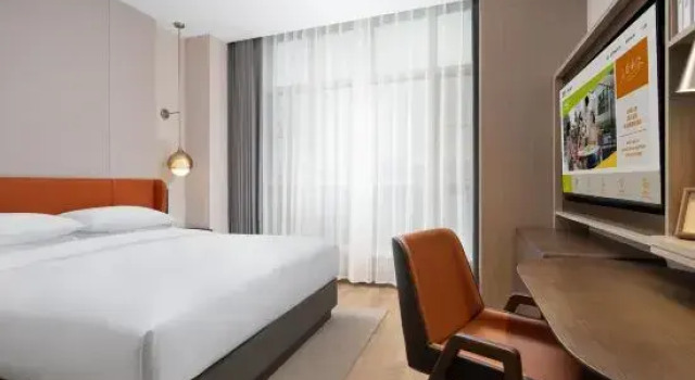 Двухместный люкс Home2 Suites by Hilton Wuhan Optics Valley