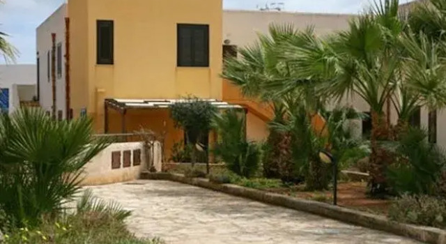 Residence Favonio, Book Hotel Hotels in Sicily with Parking, Parking