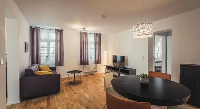 Апартаменты Ferienwohnungen und Boardinghouse Heimbach in Lahr