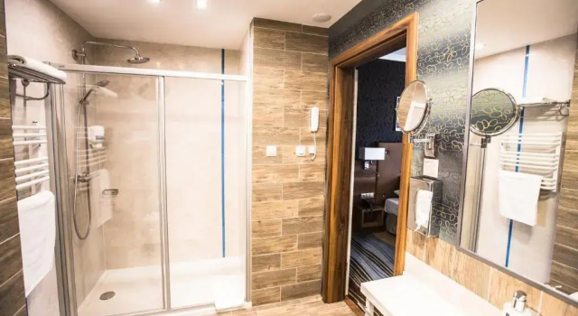 Апартаменты Deluxe Mineral Hotel Malinowy Raj
