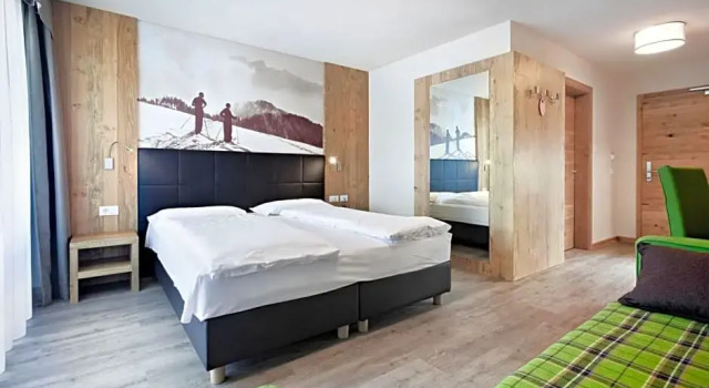 Трёхместный номер Deluxe Parc Hotel Miramonti