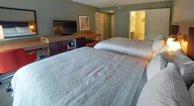 Standard Vierer Zimmer mit Blick Hampton Inn Hazleton