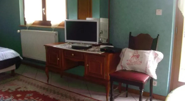 Au Bon Logis, Book Apartment  