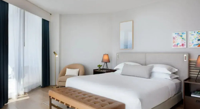 Двухместный City view полулюкс Kimpton EPIC Hotel by IHG