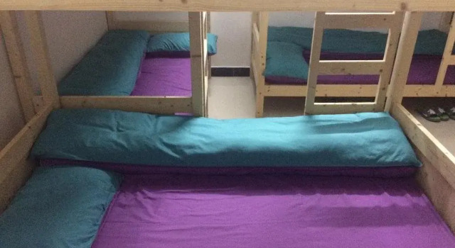 Long Island Hostel
