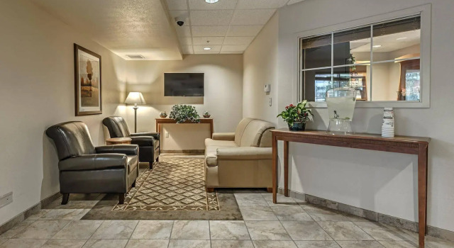 Candlewood Suites Oak Harbor, Book Hotel Oak Harbor 