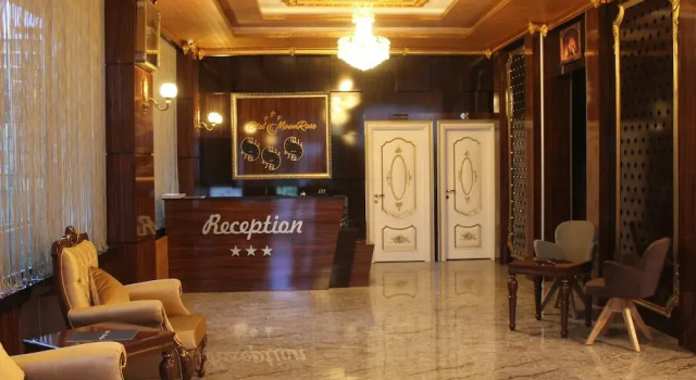 Otel MoonRose