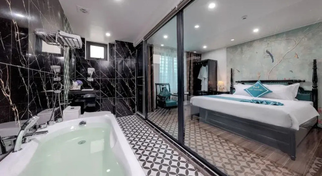 Двухместный номер Deluxe Vũ Hotel