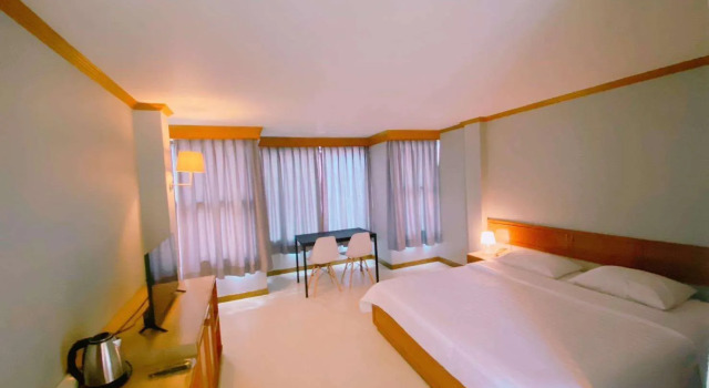 Naraigrand Hotel, Забронировать Отель Чай Ба Дан Lopburi Province