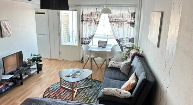 Апартаменты Central Studio Apartment