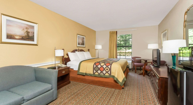 Super 8 Cornelia, Boek Hotel Hotels in Georgia met parkeren, Parkeren
